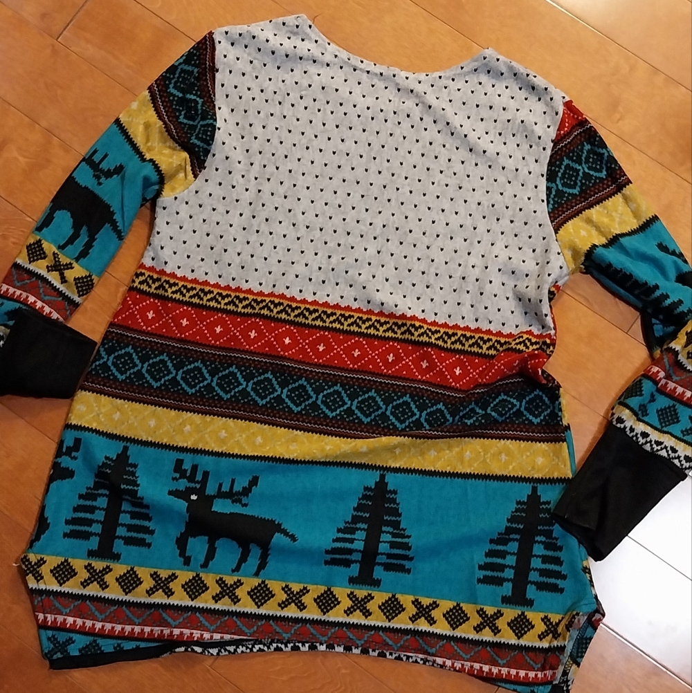 Colorful Reindeer Pattern Sweater - Picture 5 of 6